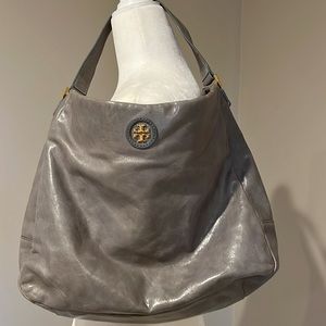 Tory Burch Robinson Hobo